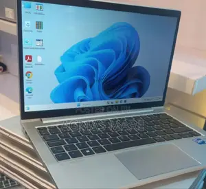 New Laptop HP EliteBook 840 G8 16GB Intel Core I5 SSD 512GB