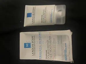 La Roche-Posay Toleriane Double Repair Moisturizer + Sunscreen