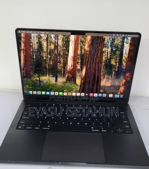 New Laptop Apple MacBook Pro 2024 M4 14-Inch 16GB Apple M4 SSD 512GB