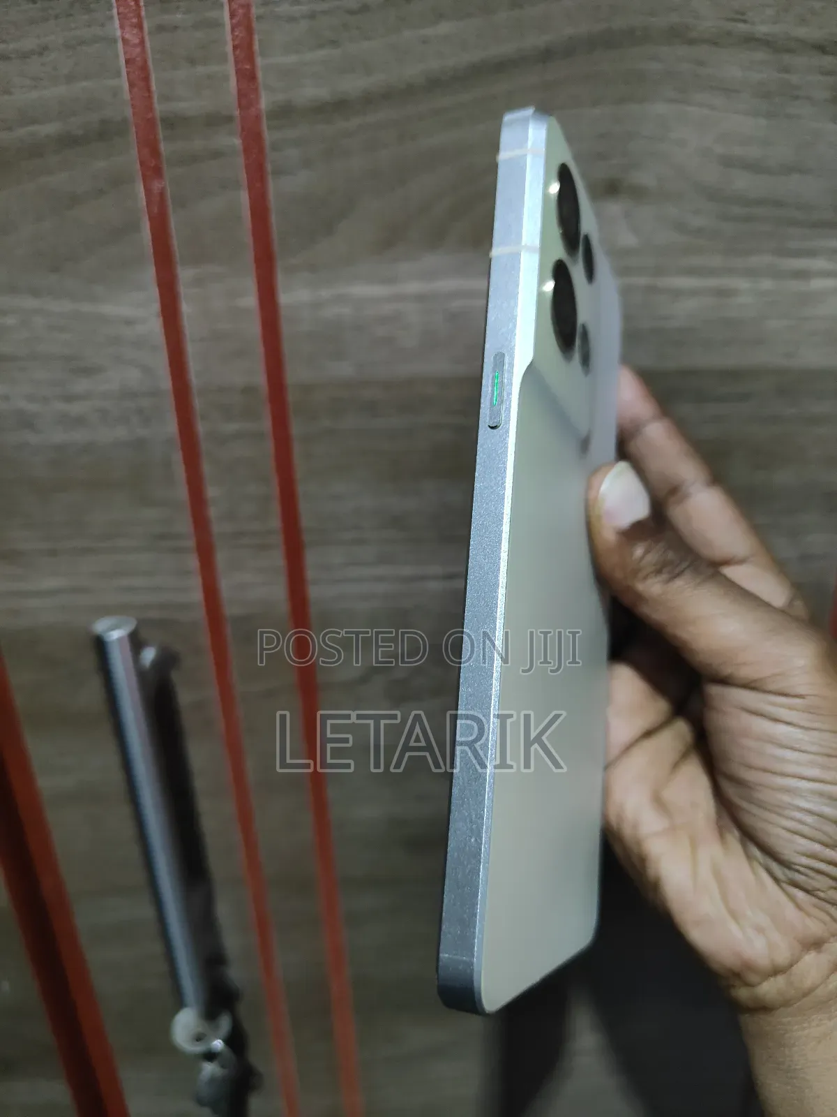 Oppo Reno8 Pro 256 GB Gold