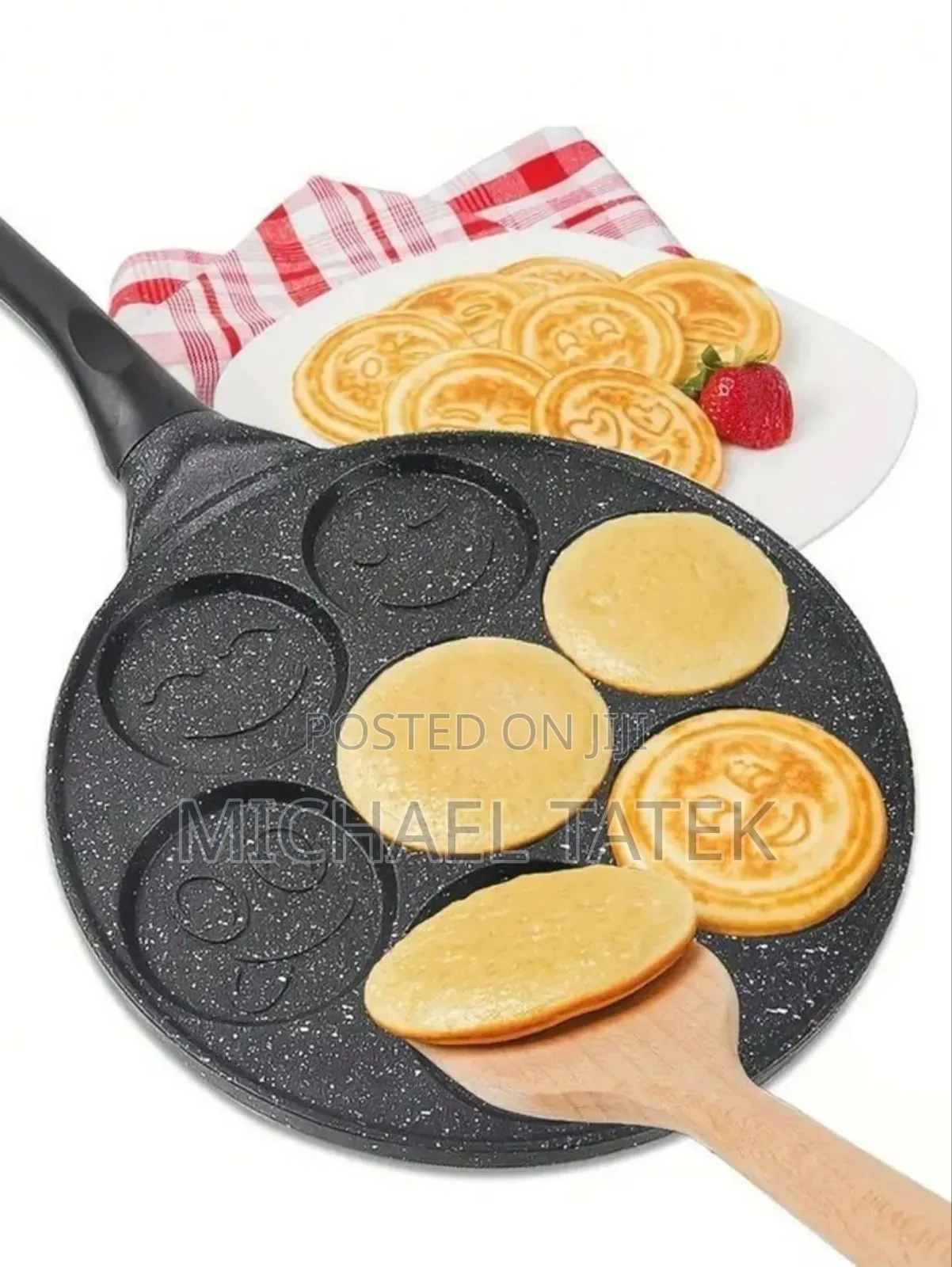 Momcoc Smiley Feca Non Stick Pancake Pan
