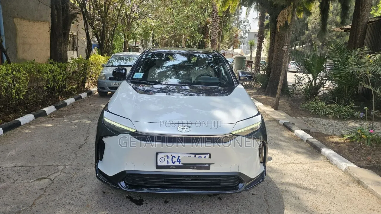 Toyota bZ4X 2023 White