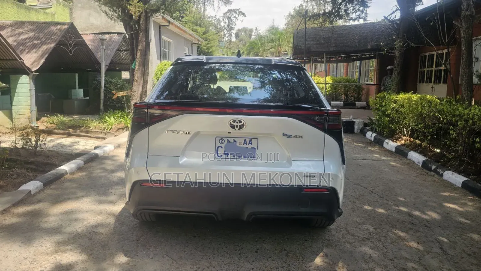 Toyota bZ4X 2023 White