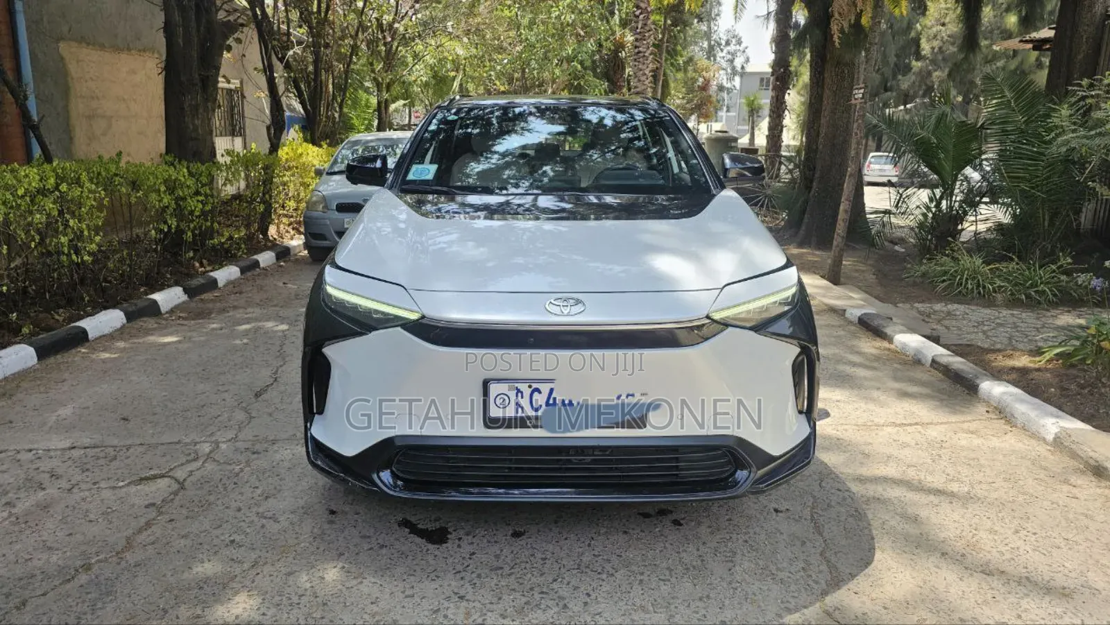 Toyota bZ4X 2023 White