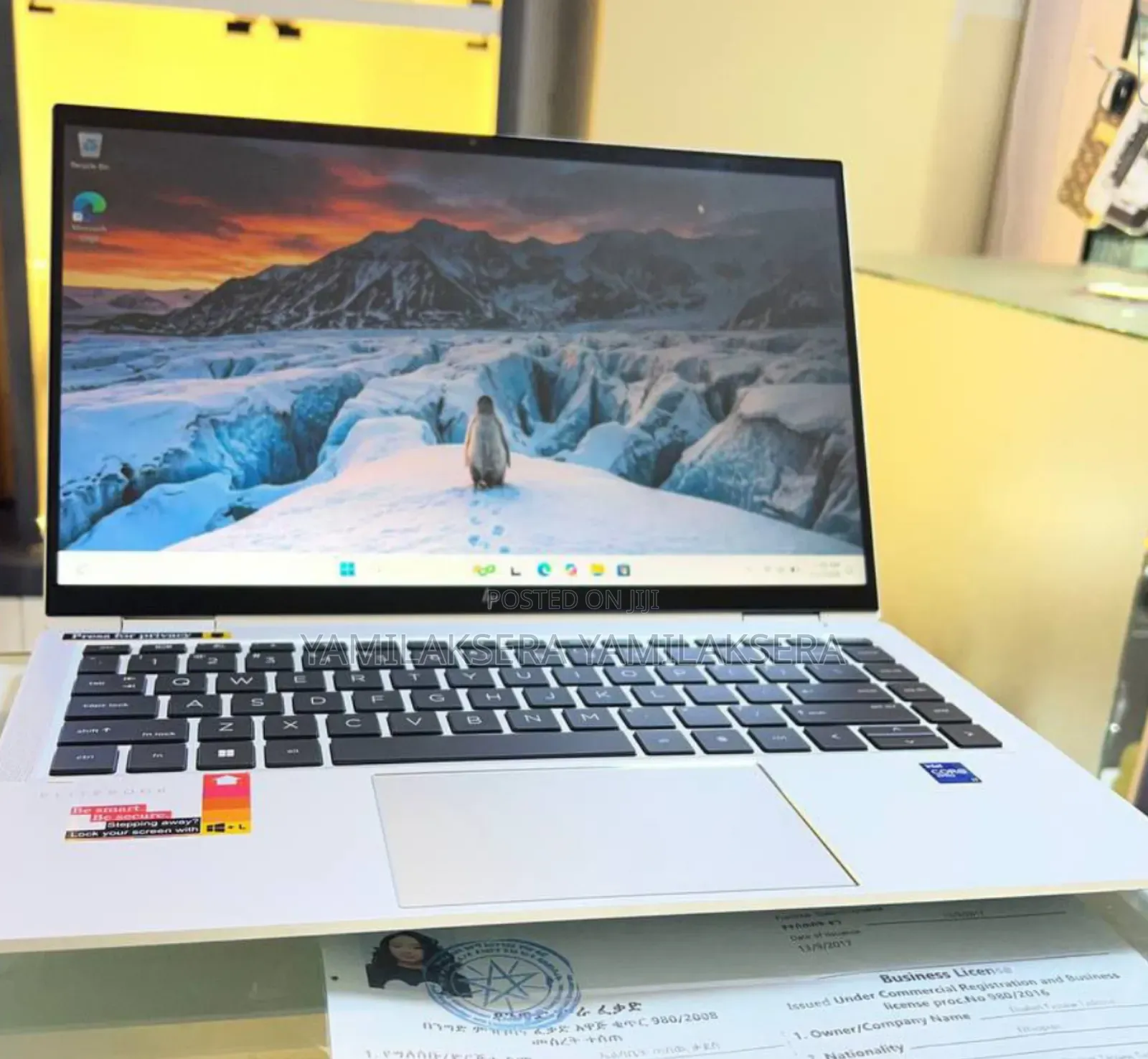 New Laptop HP EliteBook 1040 G8 16GB Intel Core i7 SSD 512GB