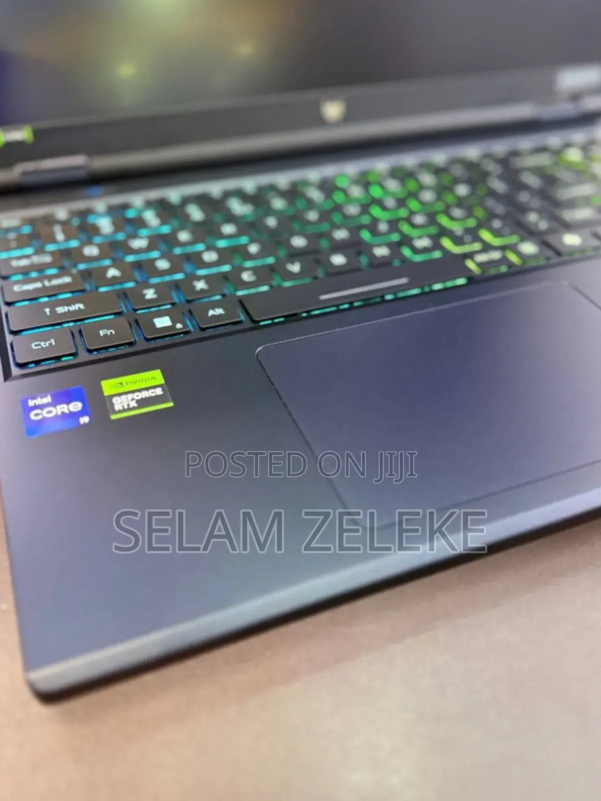 New Laptop Acer Predator Helios 18 PH18-71 16GB Intel Core I9 SSD 1T