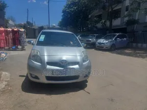 Toyota Yaris 1.0 VVT-i 2008 Silver