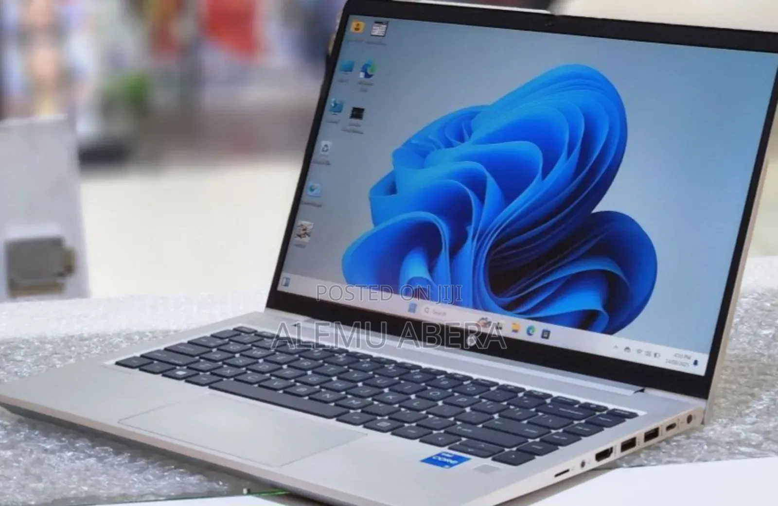 New Laptop HP ProBook 440 G8 8GB Intel Core I5 SSD 256GB