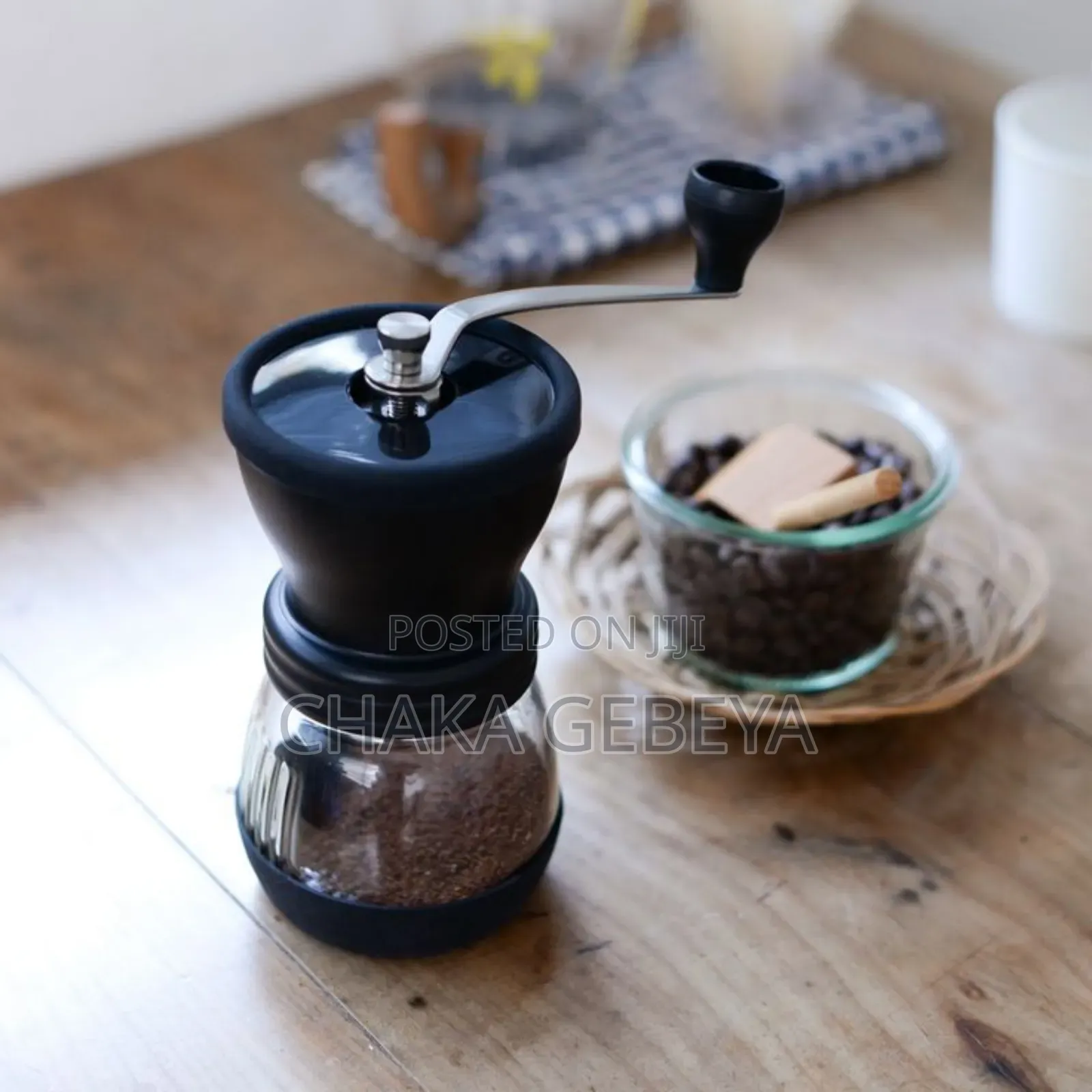 Manual Coffee Grinder - Adjustable Coarseness, Glass Collection Jar