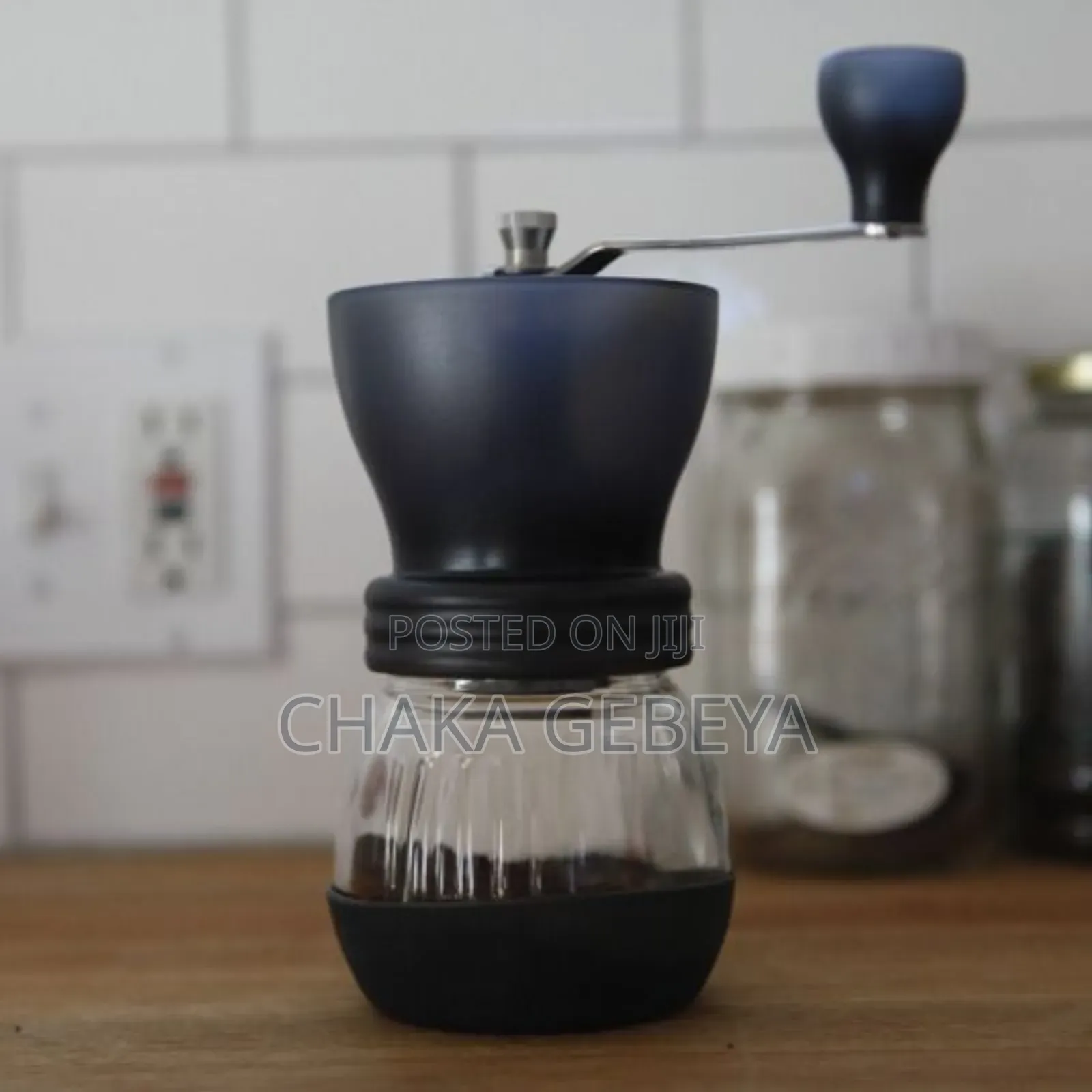 Manual Coffee Grinder - Adjustable Coarseness, Glass Collection Jar