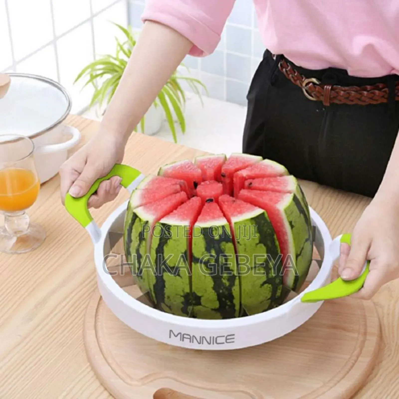 Watermelon Fruit Slicer - Cuts 12 Perfect Slices at Once