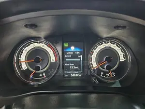 Toyota Hilux 2020 Gray