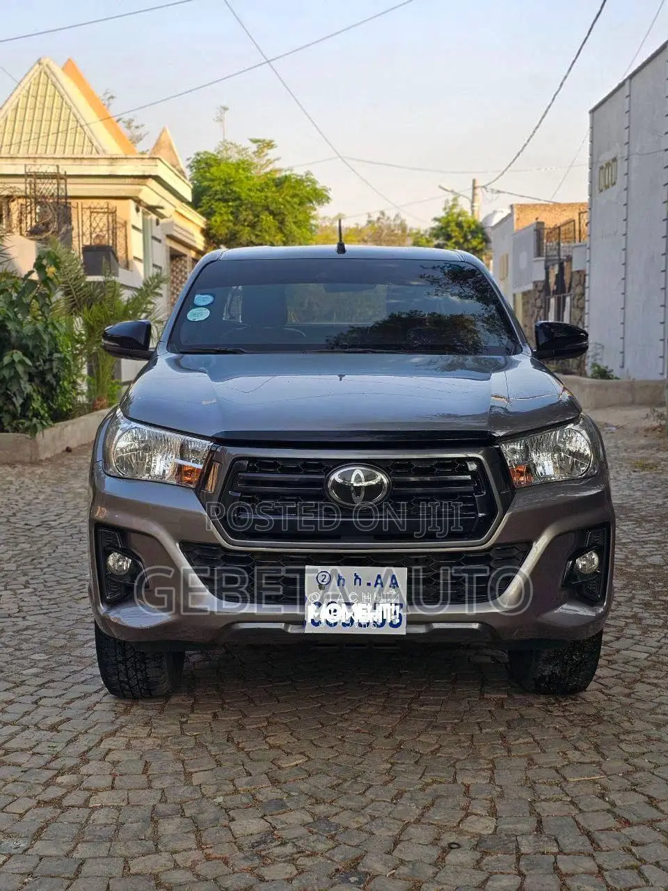 Toyota Hilux 2020 Gray