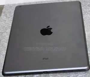 New Apple iPad Pro 128 GB Black