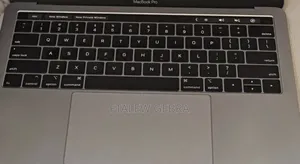 New Laptop Apple MacBook Pro 2019 16GB Intel Core I7 SSD 1T