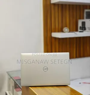 New Laptop Dell XPS 15 16GB Intel Core I9 SSD 512GB