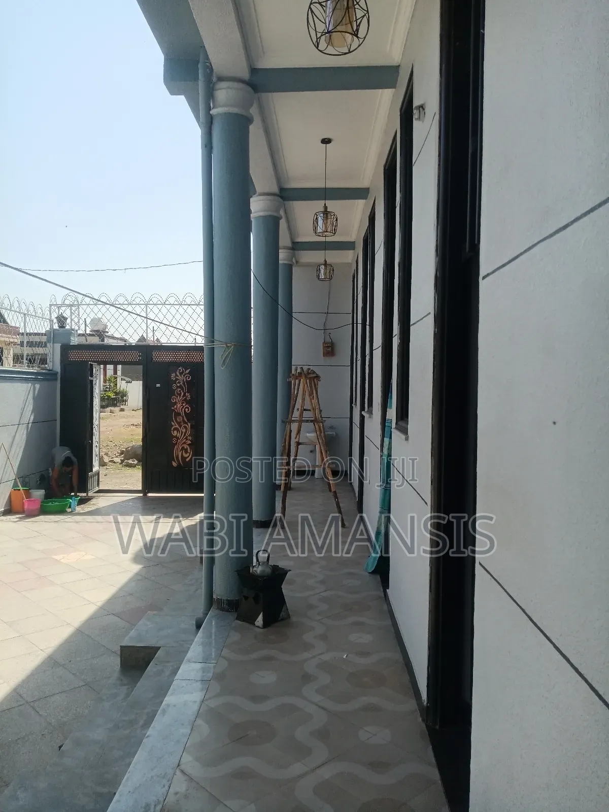 Furnished 9bdrm House in Dukam, East Shewa for sale