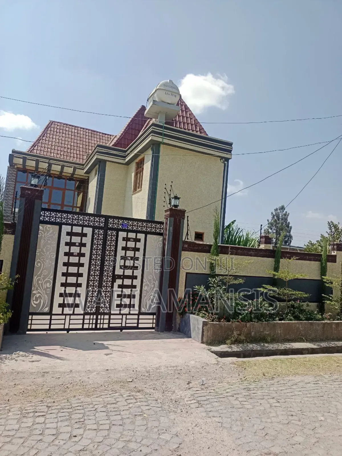Furnished 12bdrm House in Dukam, East Shewa for sale