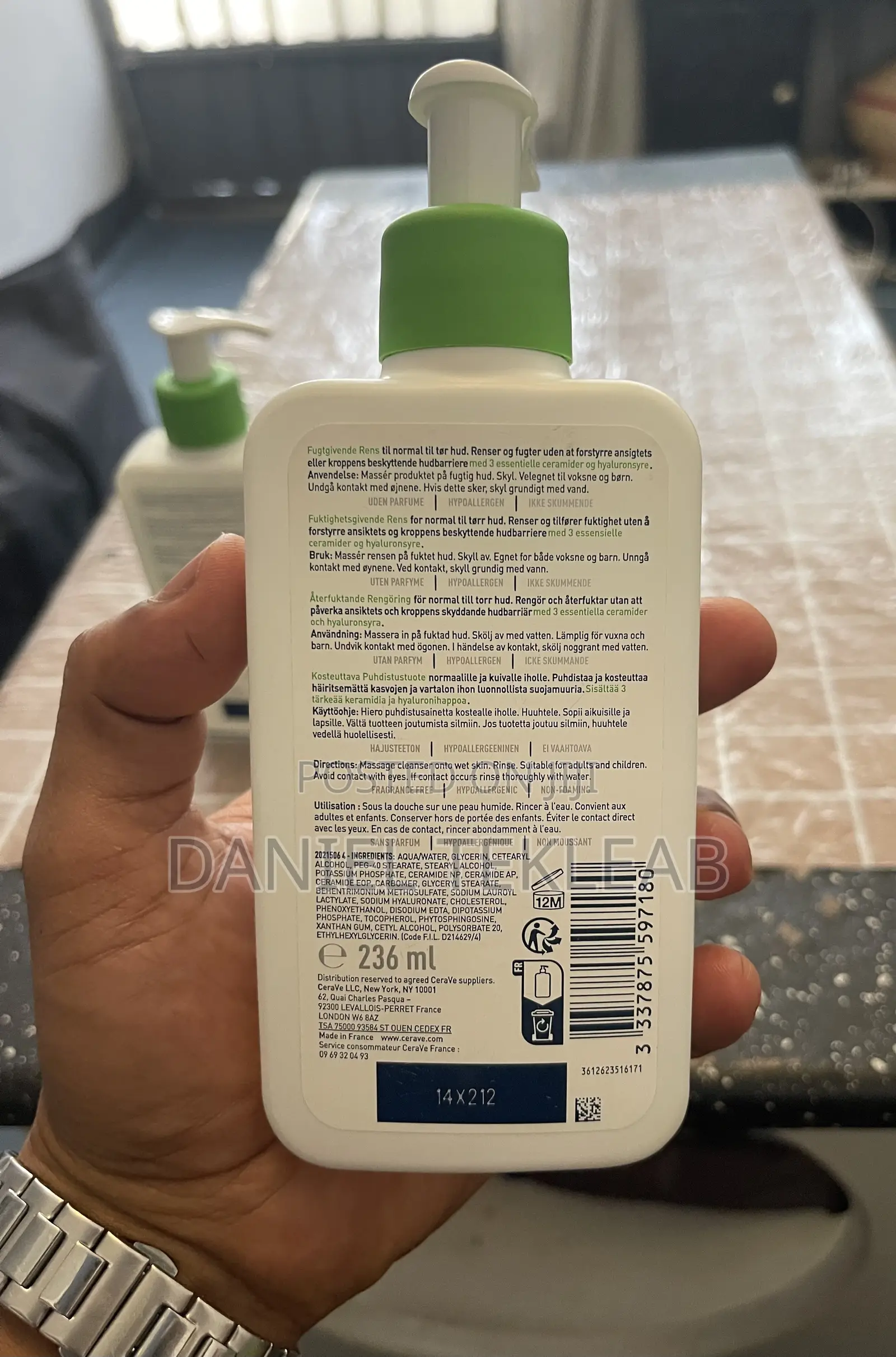 Original Cerave Hydrating Cleanser (236 Ml)
