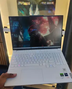 New Laptop Lenovo Legion 7 16GB Intel Core I9 SSD 1T