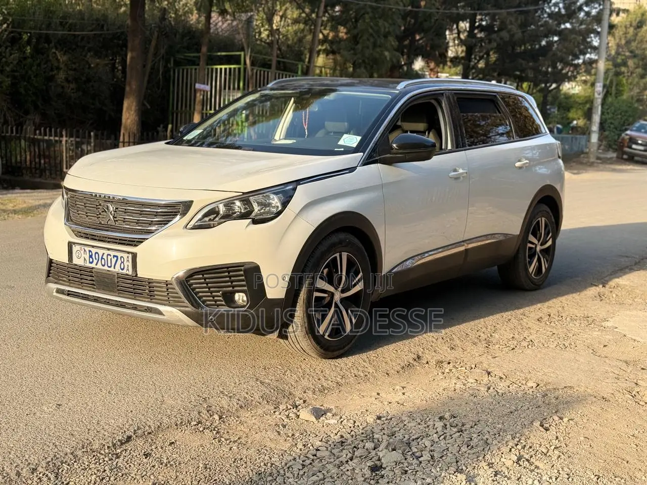 Peugeot 5008 2020 White