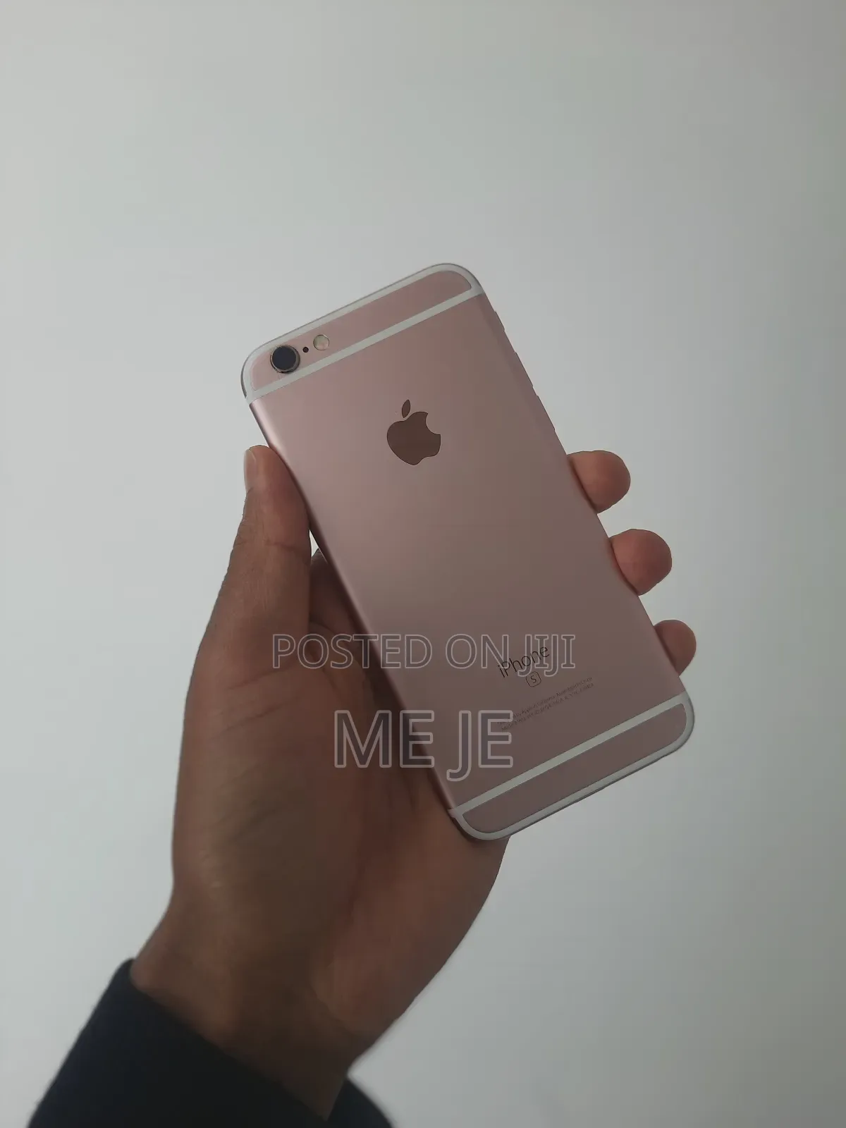 Apple iPhone 6s 64 GB