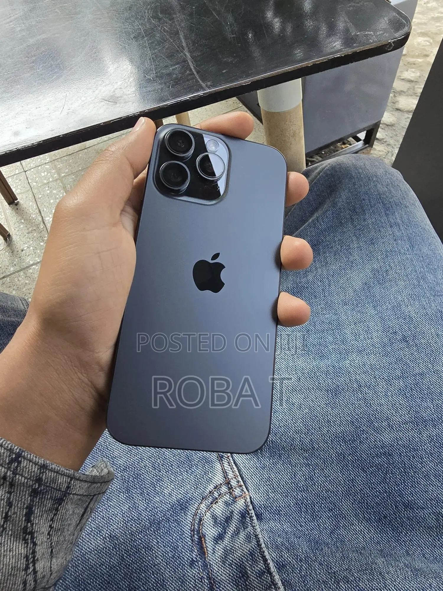 New Apple iPhone 16 Pro Max 256 GB Black