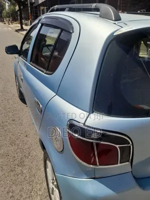 Toyota Vitz 1.0 FWD 5dr 2001 Blue