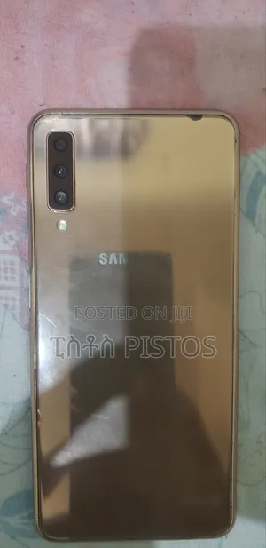 Samsung Galaxy A7 128 GB Gold