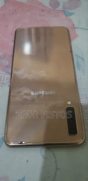 Samsung Galaxy A7 128 GB Gold