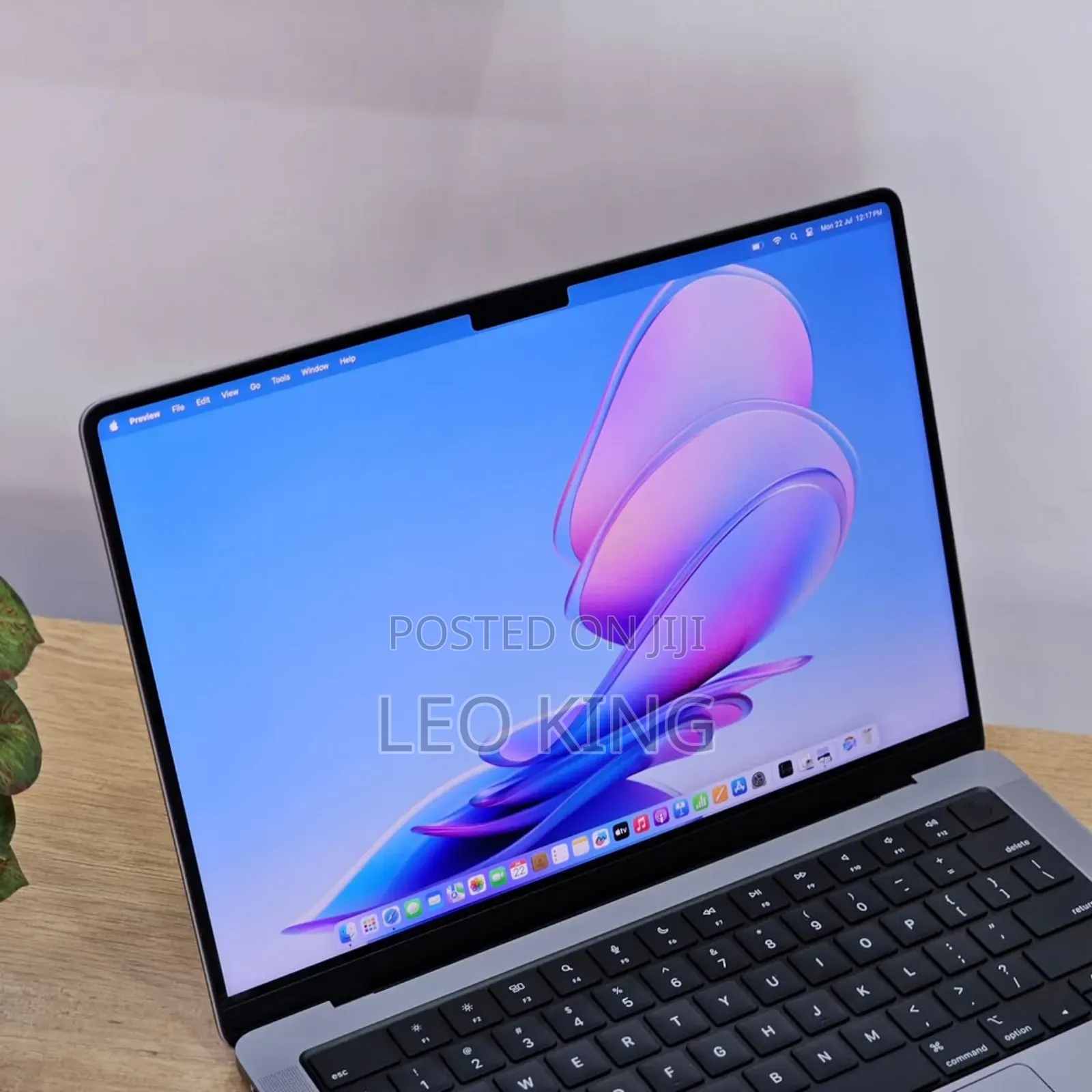 New Laptop Apple MacBook Pro M1 8GB Apple M1 Pro SSD 256GB