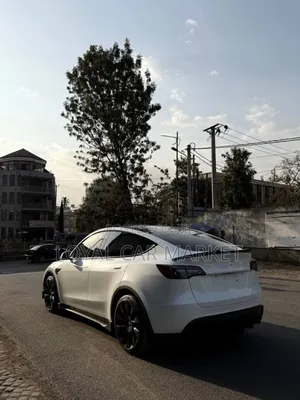 New Tesla Model Y 2023 White