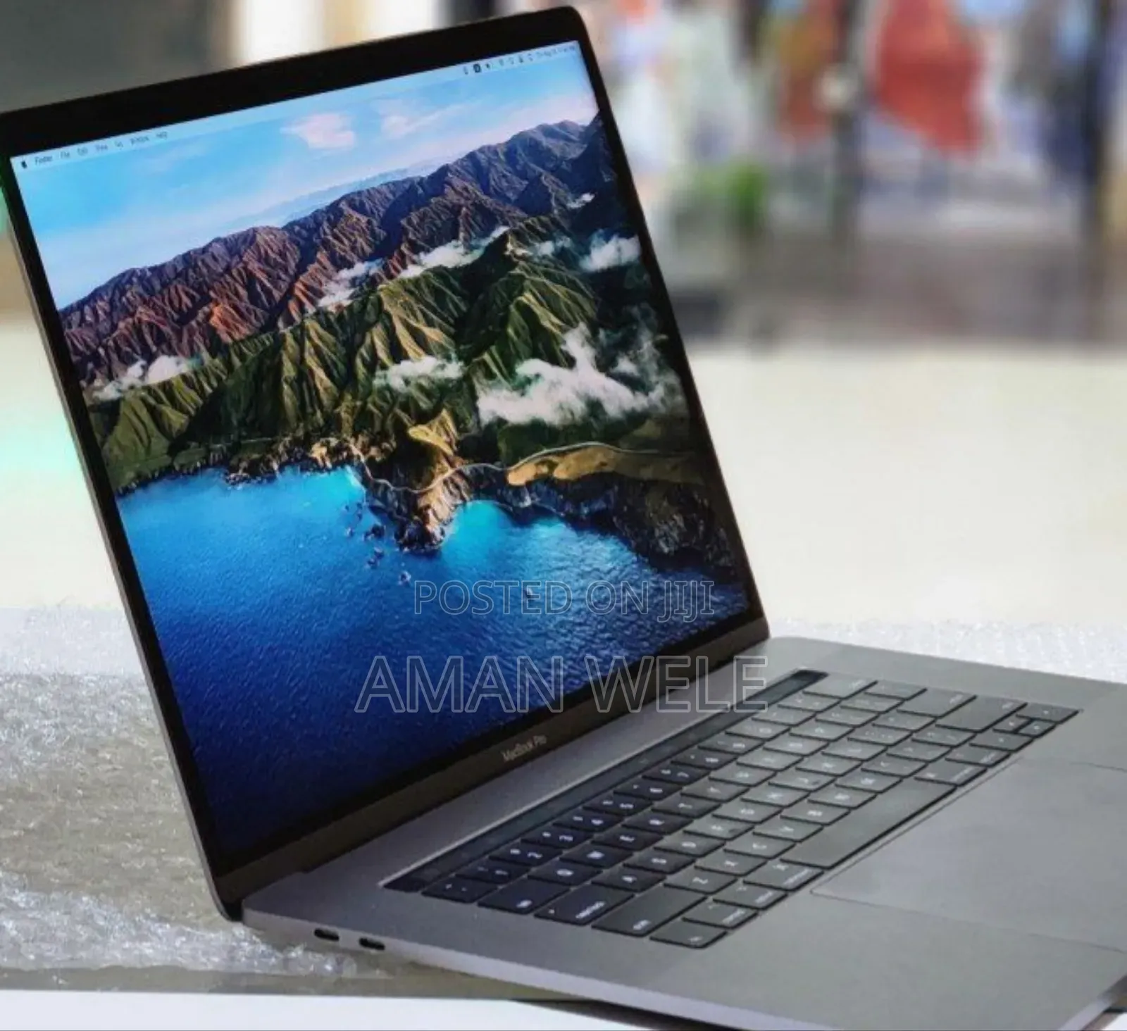 New Laptop Apple MacBook Pro 2017 16GB Intel Core I7 SSD 512GB