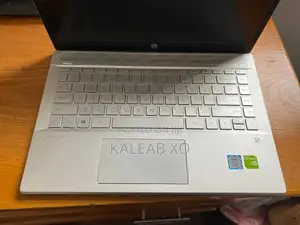 Laptop HP Pavilion 15 16GB Intel Core I5 HDD+SSD 1T