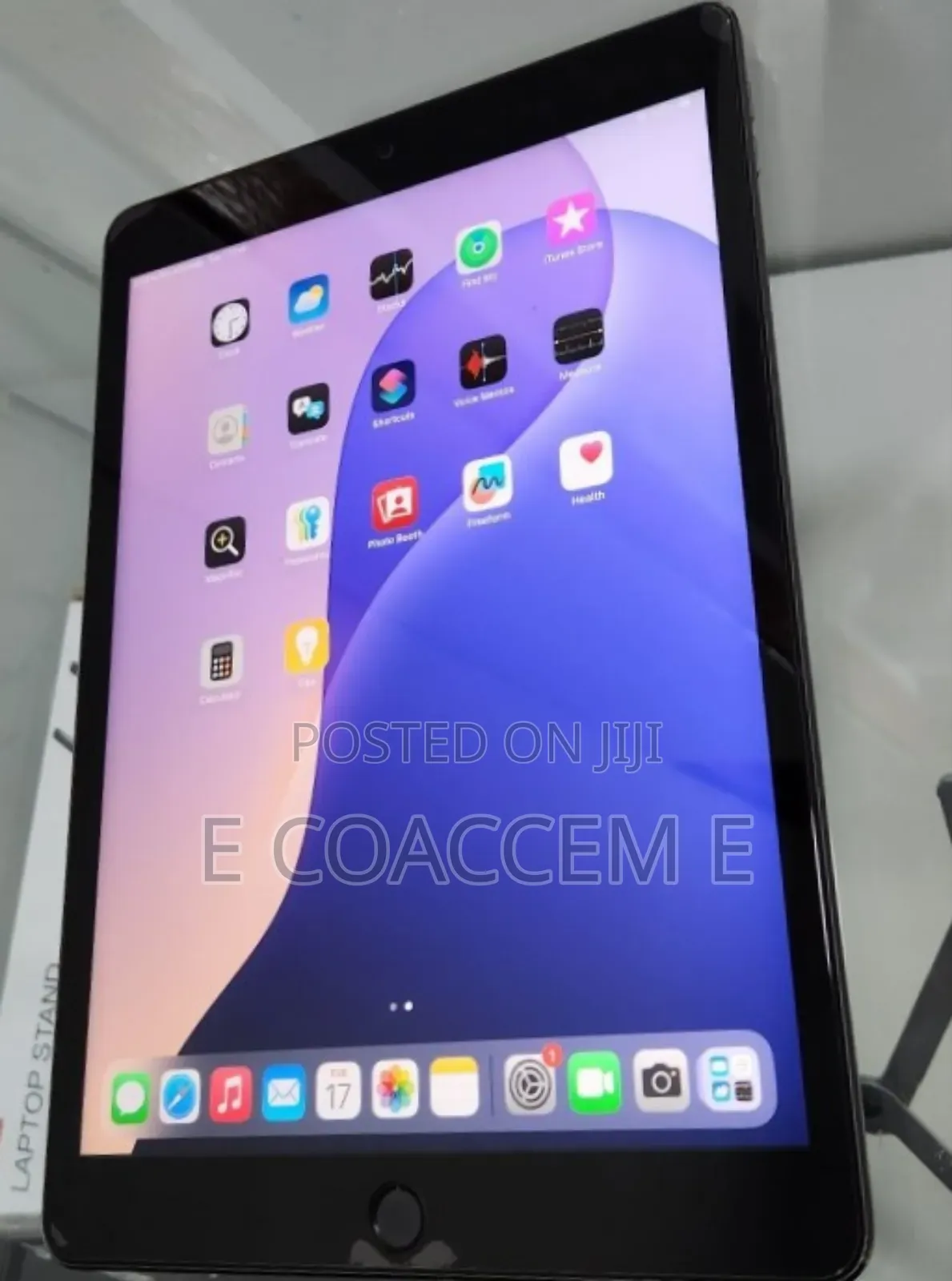 New Apple iPad (2025) 256 GB Gray