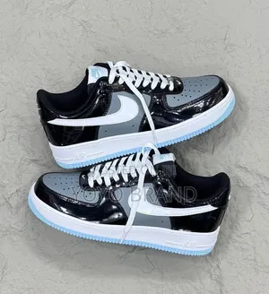 Nike Air Force 1'07lv8 Low Black/Armory Blue Fashion Sneaker
