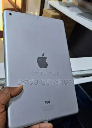 New Apple iPad Air (2019) 128 GB