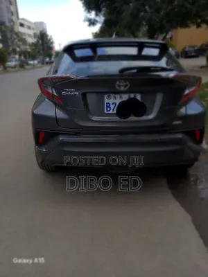 Toyota C-HR LE FWD 2020 Gray