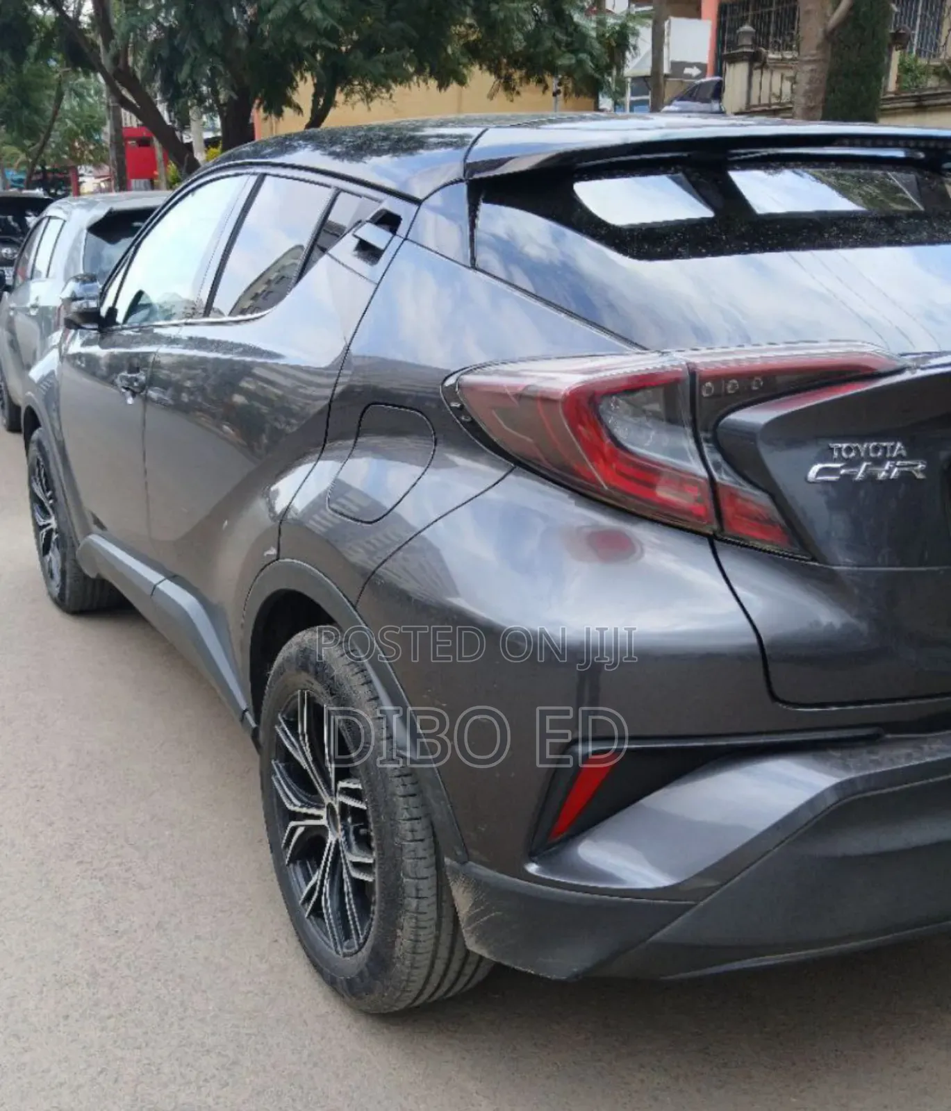 Toyota C-HR LE FWD 2020 Gray