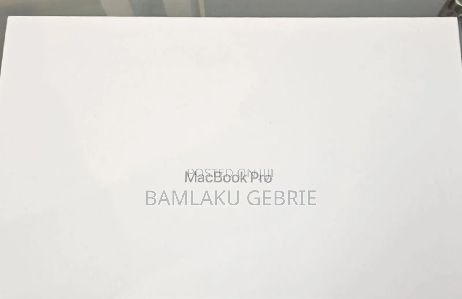 New Laptop Apple MacBook Pro 2024 M4 14-Inch 16GB Apple M4 SSD 512GB