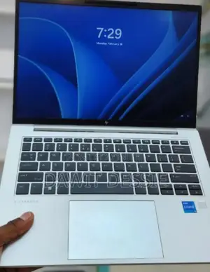 New Laptop HP EliteBook 840 G10 16GB Intel Core I5 SSD 512GB
