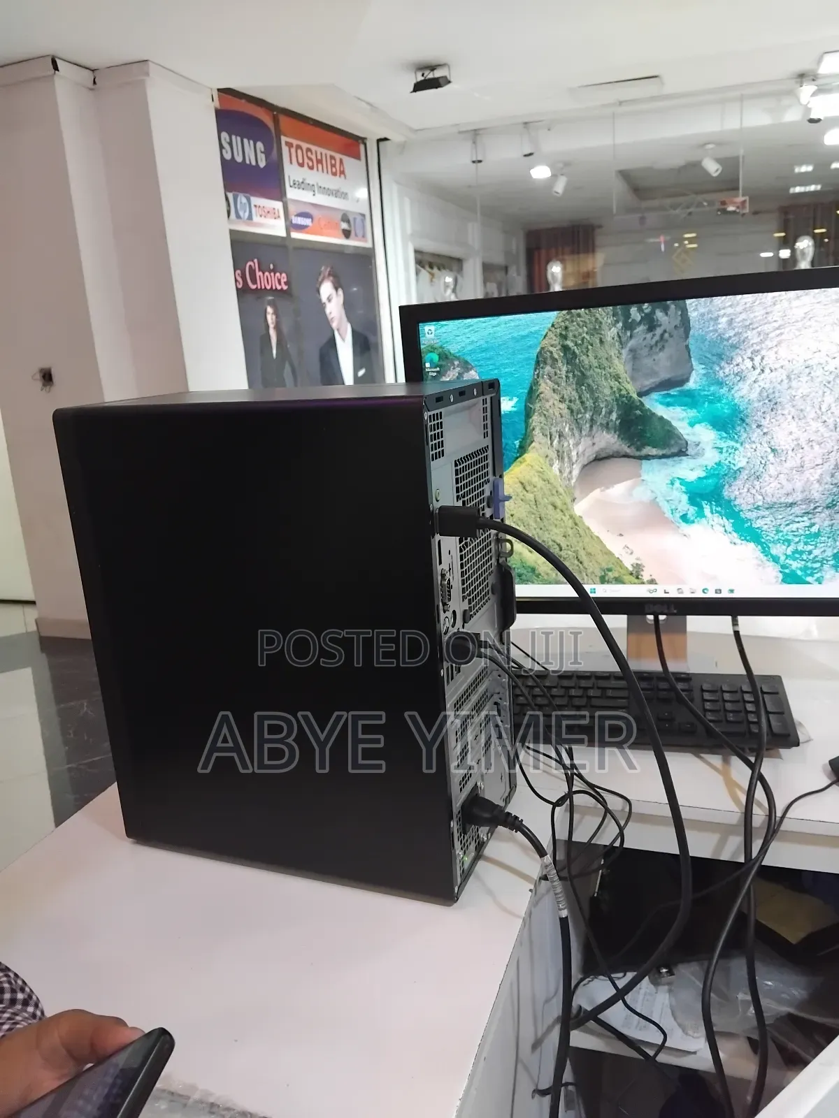 New Desktop Computer Dell Optiplex 7090 32GB Intel Core I7 HDD 1T