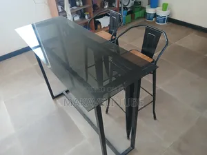 High Chairs With High Table