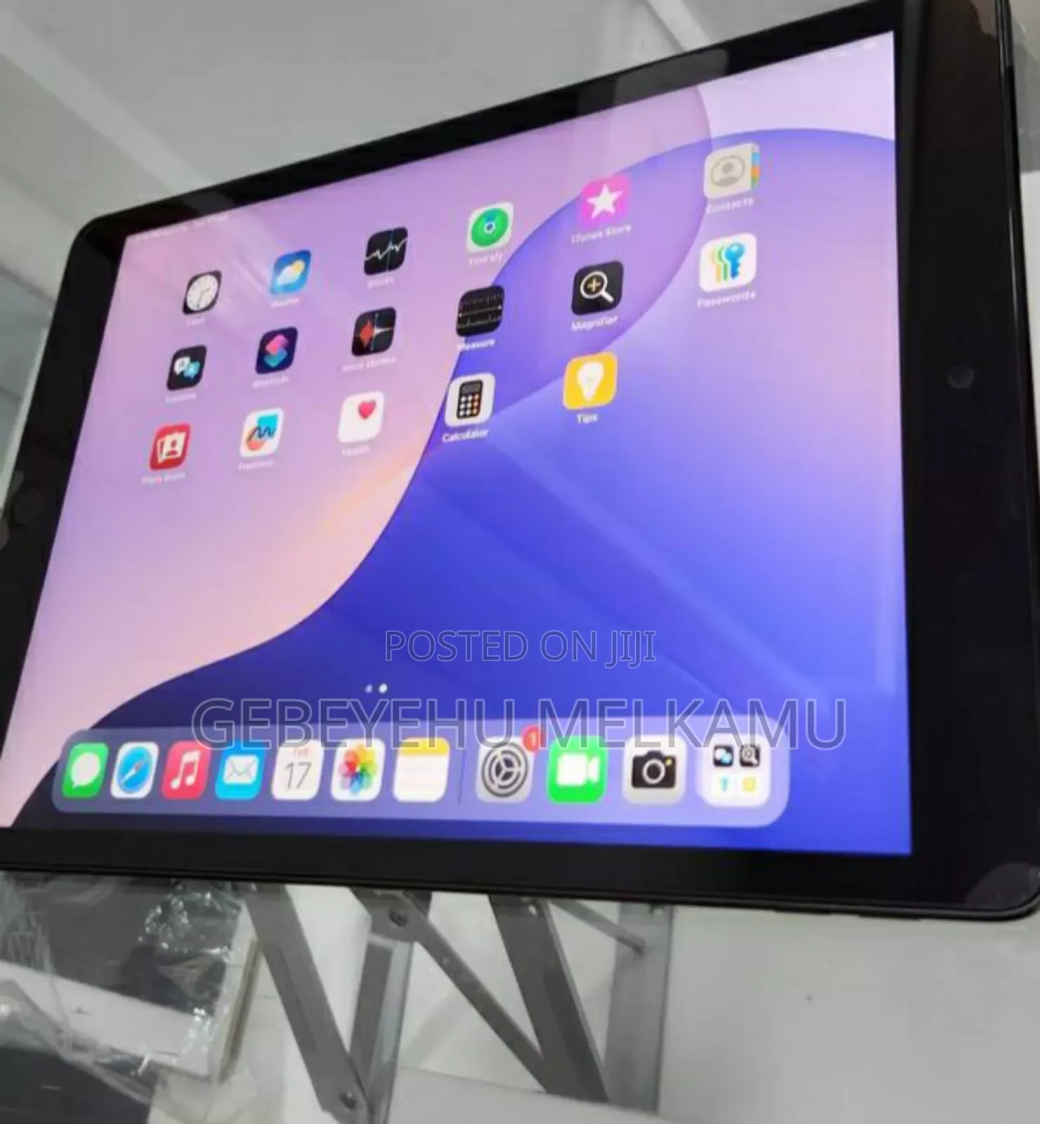 New Apple iPad (2025) 128 GB Silver