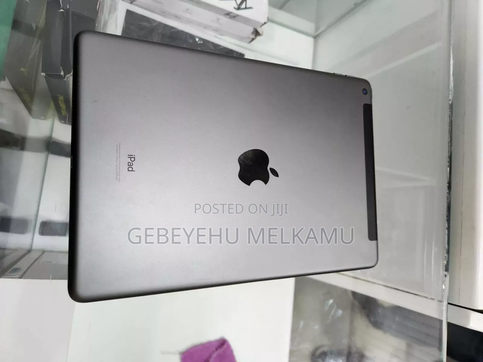 New Apple iPad (2025) 128 GB Silver