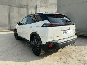 Peugeot 2008 2022 White