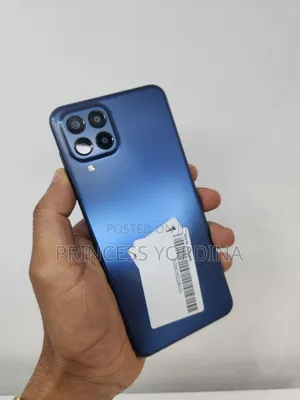 New Samsung Galaxy M33 128 GB Blue