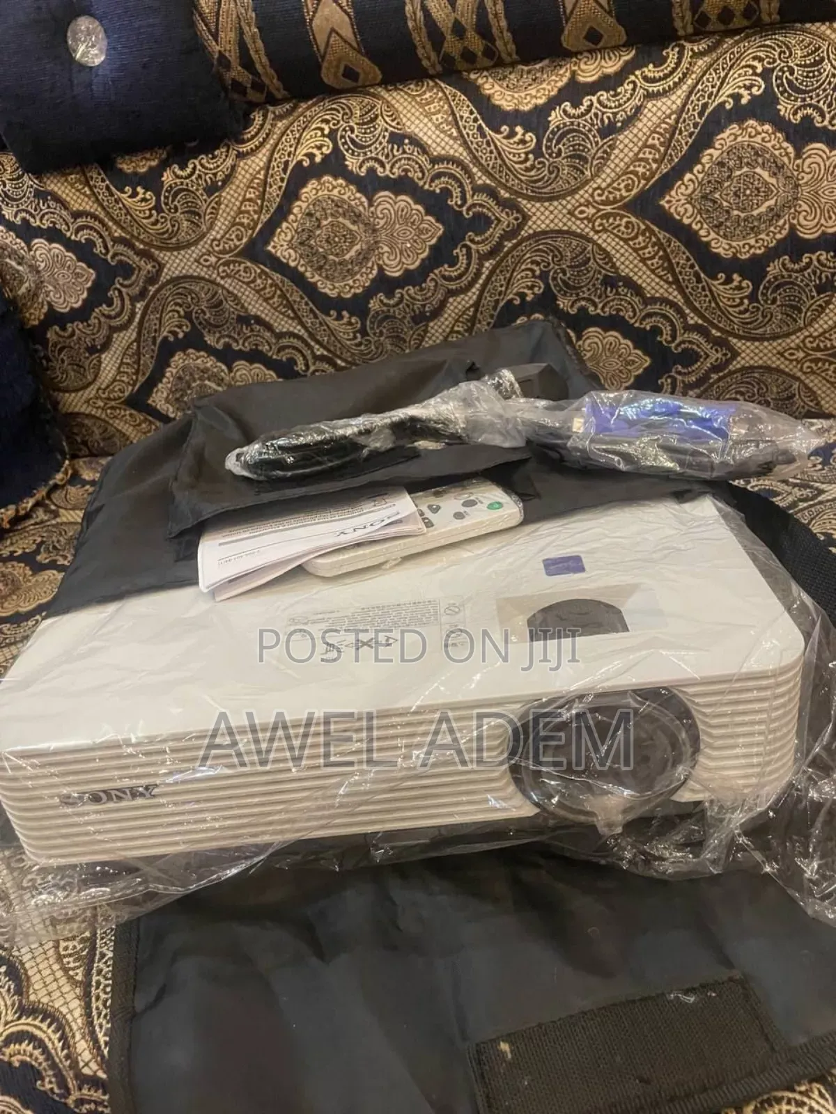 Sony VPL-Dx221 Hd 3lcd Multimedia Projector