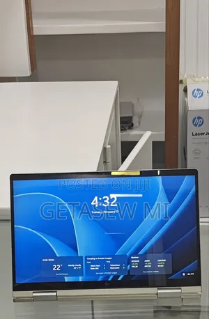 New Laptop HP Envy X360 8GB Intel Core 5 SSD 512GB
