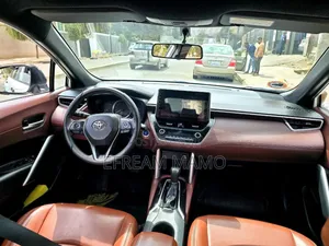 Toyota Corolla 2022 White